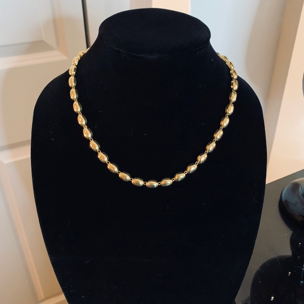 Classy golden necklace🧡